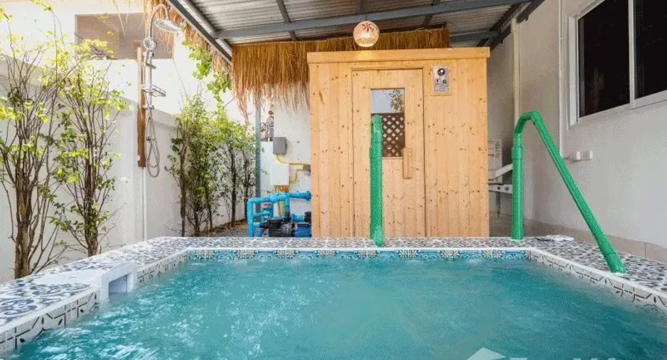 For rent 5 bedrooms house in Hua Hin, Prachuap Khiri Khan