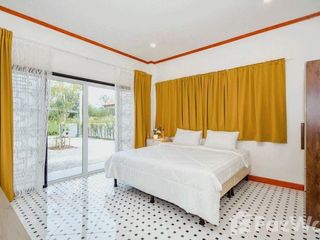 For rent 5 bedrooms house in Hua Hin, Prachuap Khiri Khan