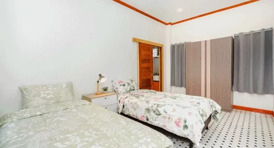 For rent 5 bedrooms house in Hua Hin, Prachuap Khiri Khan