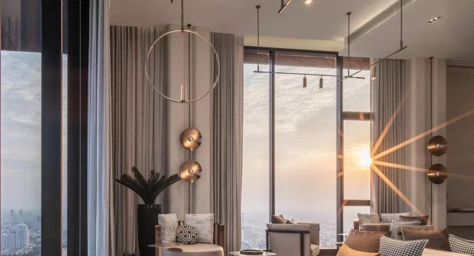 For rent 2 bedrooms condo in Khlong San, Bangkok