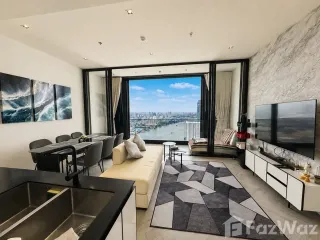 For rent 2 bedrooms condo in Khlong San, Bangkok