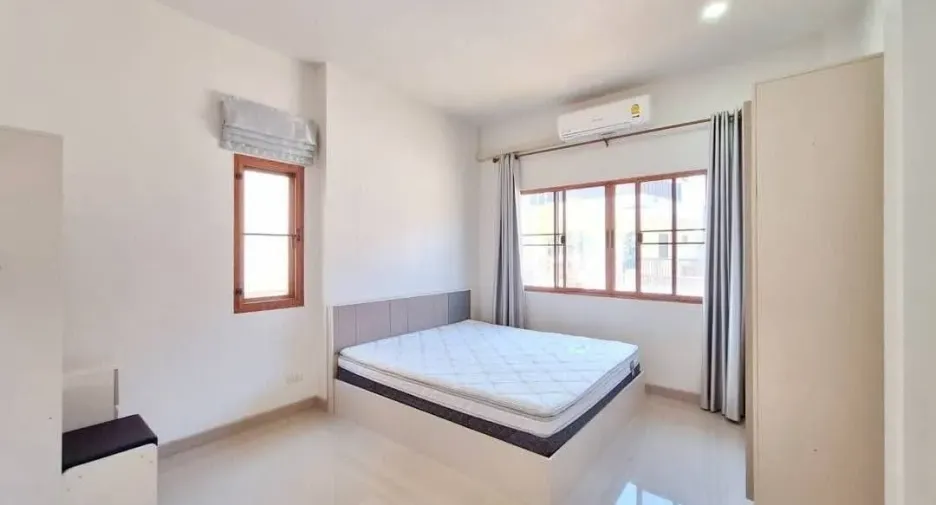 For rent 3 bedrooms house in Hang Dong, Chiang Mai