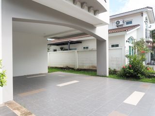 For sale 3 bedrooms house in Mueang Phuket, Phuket