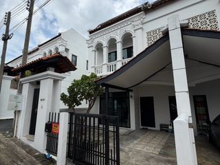 For rent 3 bedrooms townhouse in Mueang Phuket, Phuket
