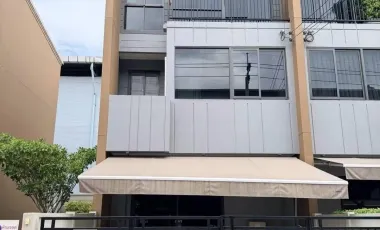 For sale 3 bedrooms house in Prawet, Bangkok