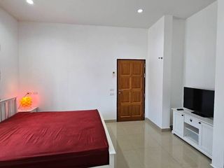 Haus zur Miete mit 3 Zimmer in Bang Lamung, Chonburi