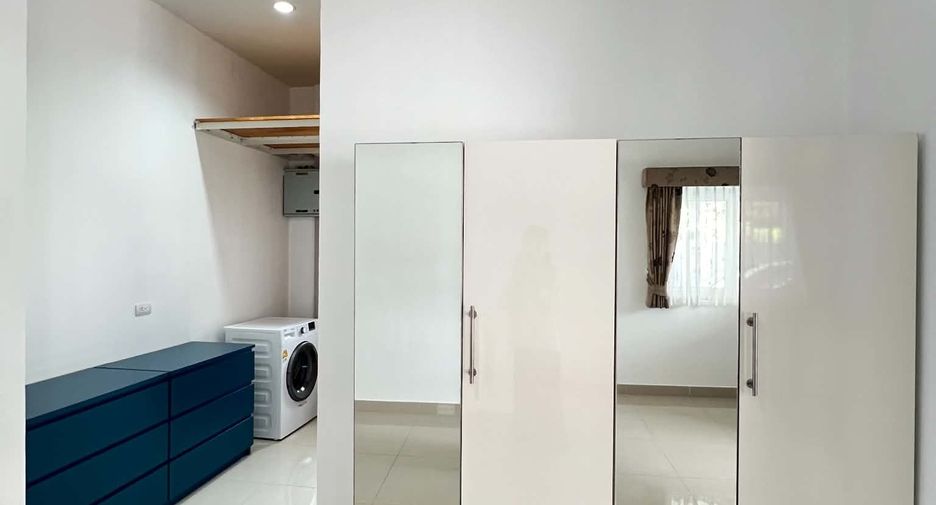Haus zur Miete mit 3 Zimmer in Bang Lamung, Chonburi