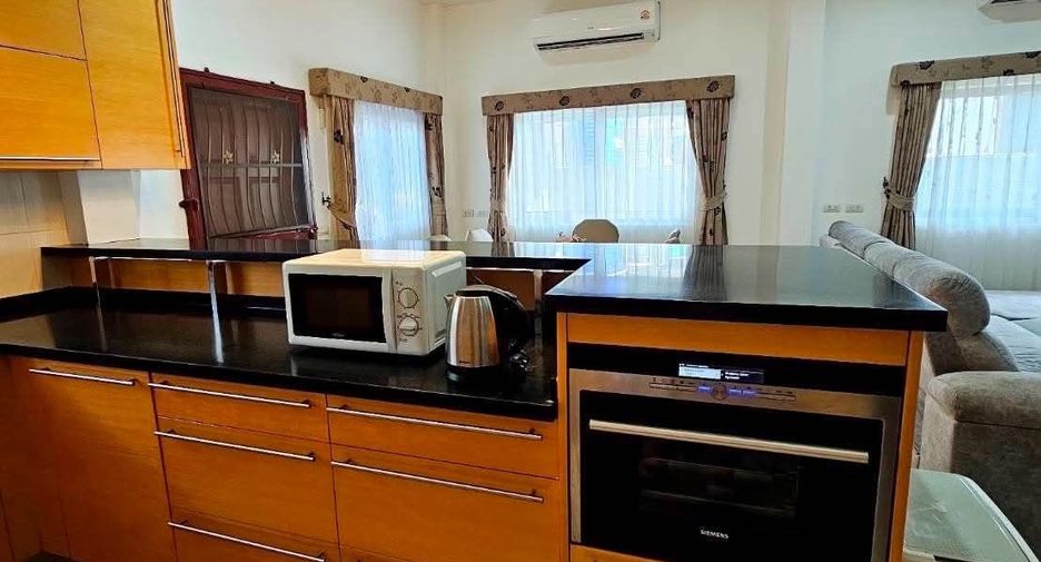 Haus zur Miete mit 3 Zimmer in Bang Lamung, Chonburi