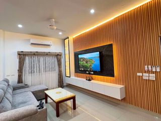 Haus zur Miete mit 3 Zimmer in Bang Lamung, Chonburi