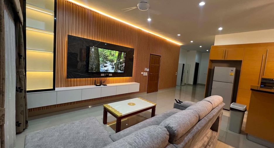 Haus zur Miete mit 3 Zimmer in Bang Lamung, Chonburi