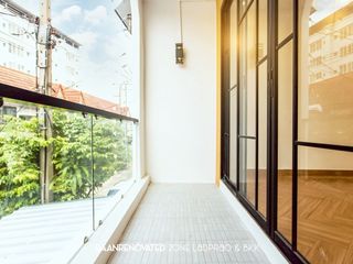For sale 4 bedrooms townhouse in Wang Thonglang, Bangkok