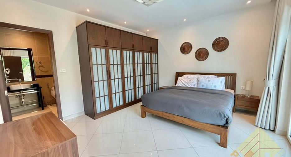 For rent and for sale 3 bedrooms house in Bang Lamung, Chonburi
