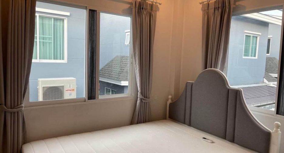 For rent 3 bedrooms house in Bang Lamung, Chonburi
