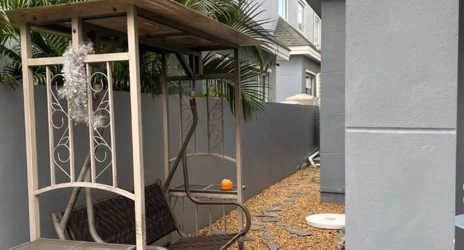 For rent 3 bedrooms house in Bang Lamung, Chonburi