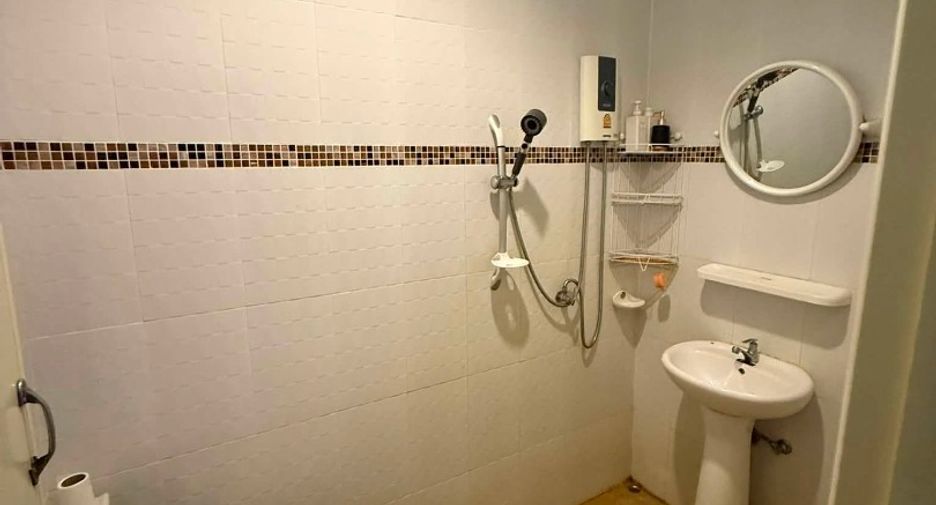 For rent 3 ベッドルーム house in Bang Lamung, Chonburi