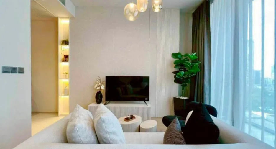 For rent 1 bed condo in Bang Rak, Bangkok