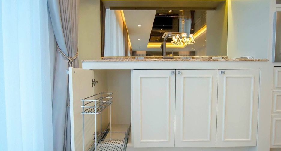 À louer 4 chambres maison à Bang Bon, Bangkok