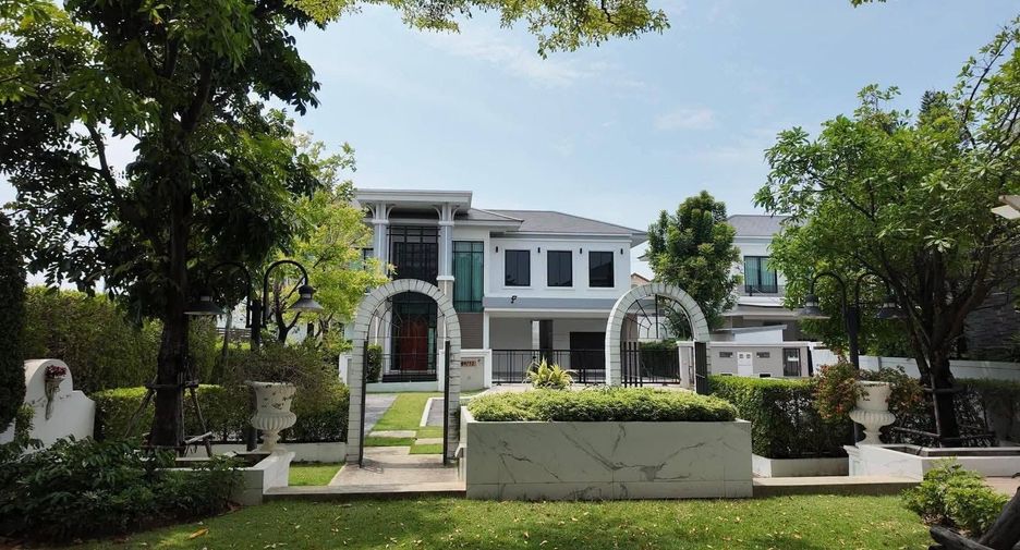 À louer 4 chambres maison à Bang Bon, Bangkok