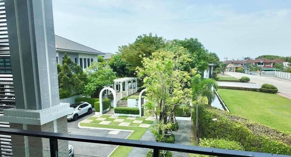 À louer 4 chambres maison à Bang Bon, Bangkok