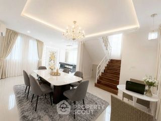 Villa zum Kauf mit 4 Zimmer in Bang Lamung, Chonburi