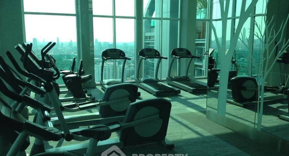 For sale 2 ベッドルーム condo in Huai Khwang, Bangkok