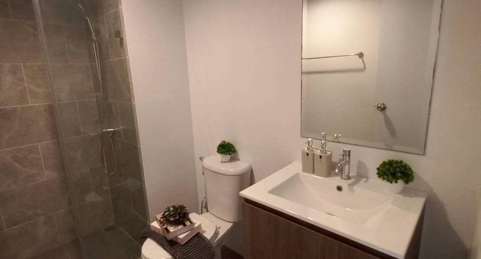 For sale 2 ベッドルーム condo in Wang Thonglang, Bangkok