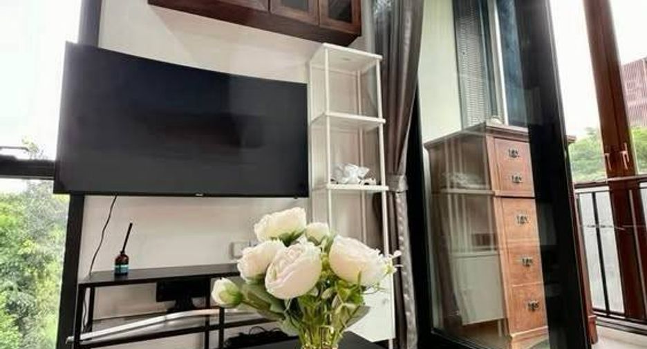 For sale 1 bed condo in Suan Luang, Bangkok