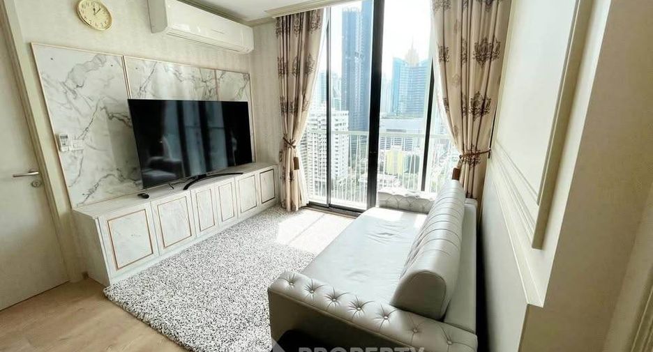 For sale 2 bedrooms condo in Watthana, Bangkok