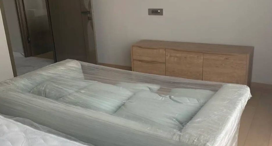For sale 2 ベッドルーム condo in Watthana, Bangkok