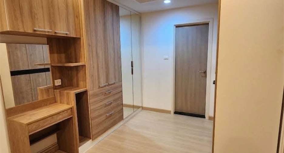 Wohnung zum Kauf mit 1 Zimmer in Yan Nawa, Bangkok