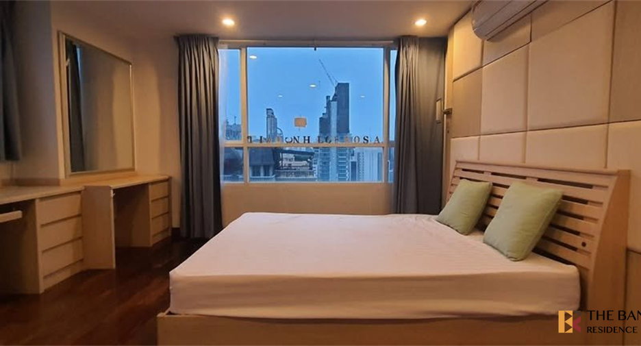 For sale 3 bedrooms condo in Pathum Wan, Bangkok
