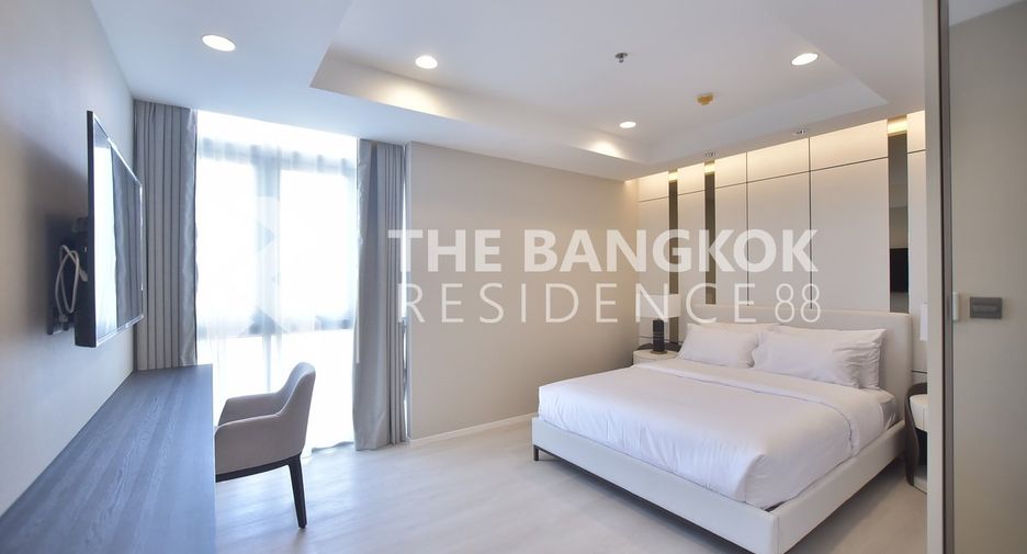 À louer 3 chambres condo à Khlong Toei, Bangkok