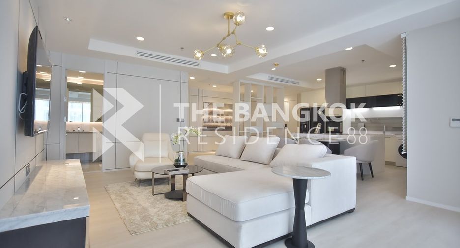 À louer 3 chambres condo à Khlong Toei, Bangkok