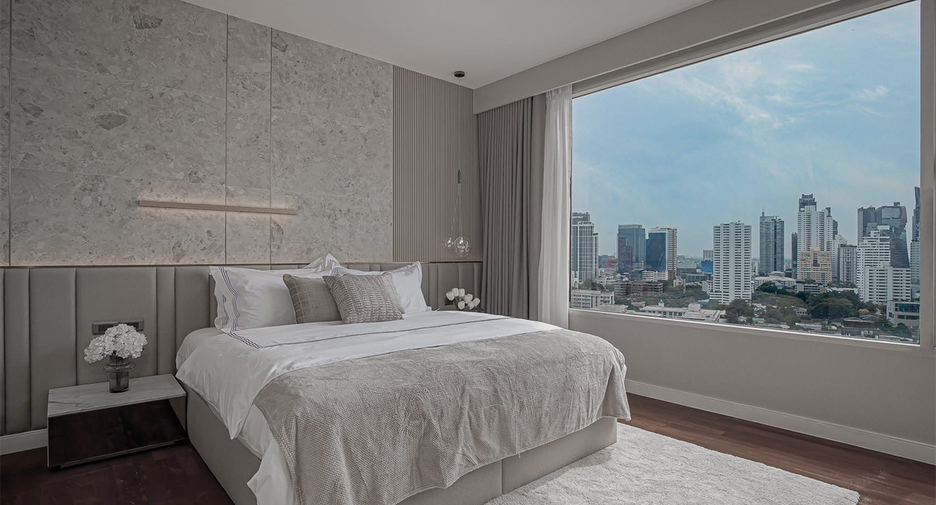 Condo en alquiler de 3 habitaciones en Watthana, Bangkok