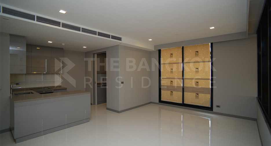 For rent 3 bedrooms condo in Bang Rak, Bangkok