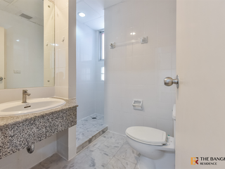 For sale 2 ベッドルーム condo in Ratchathewi, Bangkok