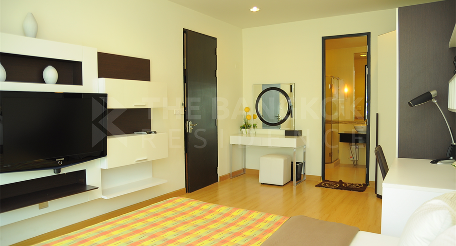 Wohnung zur Miete mit 2 Zimmer in Pathum Wan, Bangkok