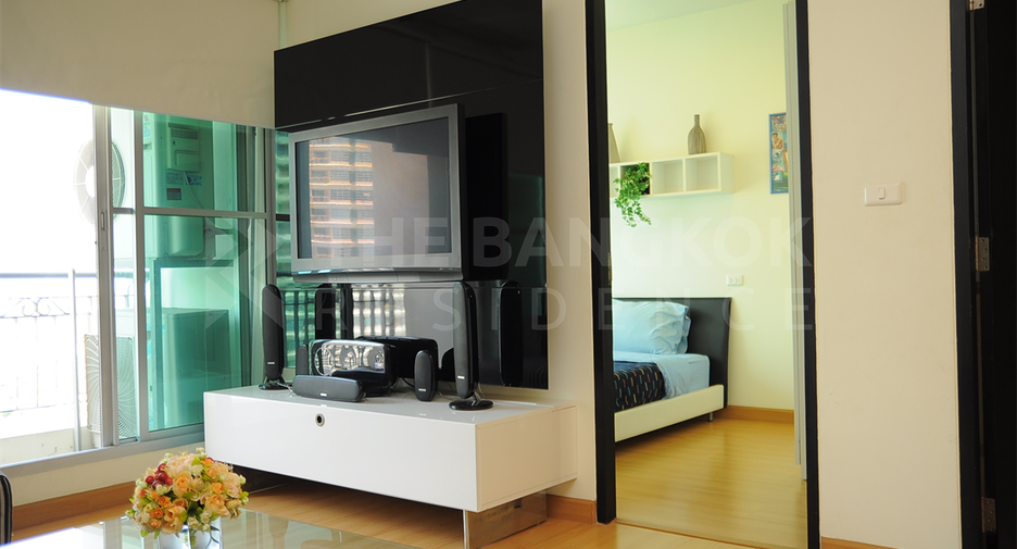 Wohnung zur Miete mit 2 Zimmer in Pathum Wan, Bangkok