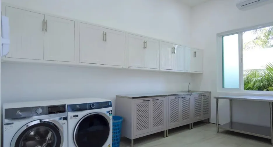 For sale 4 bedrooms house in Bang Lamung, Chonburi