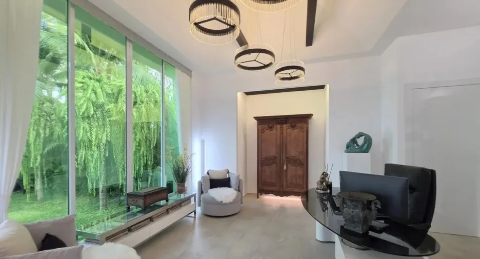For sale 4 bedrooms house in Bang Lamung, Chonburi
