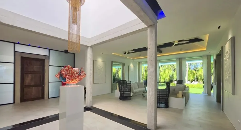 For sale 4 bedrooms house in Bang Lamung, Chonburi