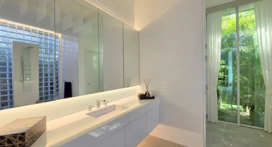 For sale 4 bedrooms house in Bang Lamung, Chonburi
