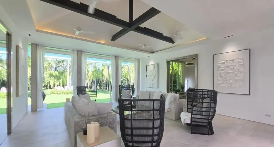 For sale 4 bedrooms house in Bang Lamung, Chonburi