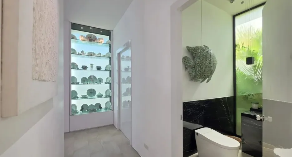 For sale 4 bedrooms house in Bang Lamung, Chonburi