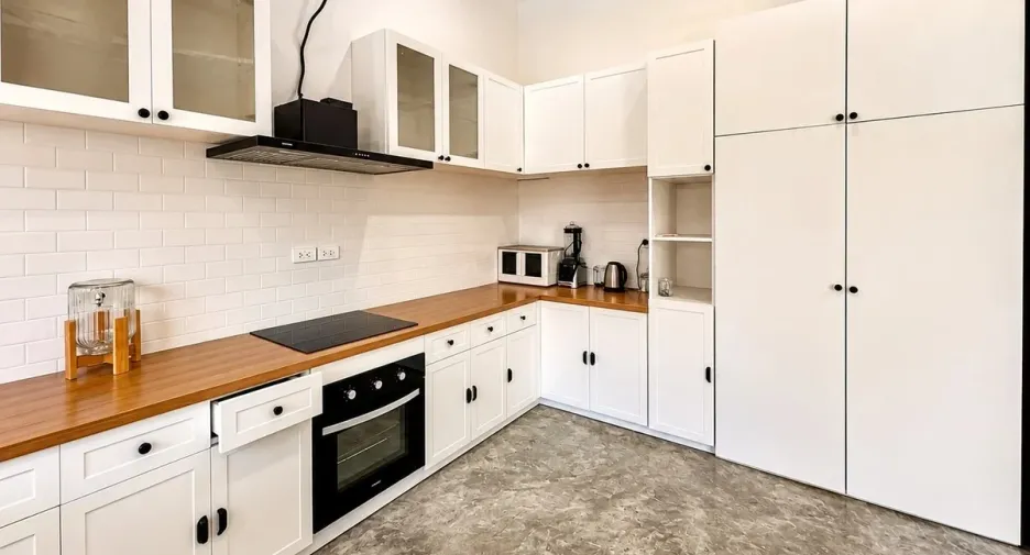 For rent 4 bedrooms house in Bang Lamung, Chonburi