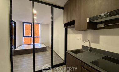 For sale 1 bed condo in Bang Kapi, Bangkok