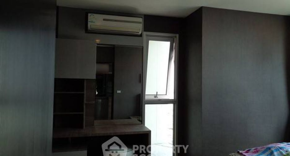 Condo en alquiler de 2 habitaciones en Khlong Toei, Bangkok
