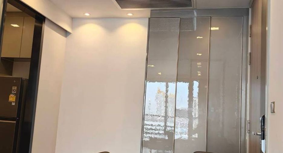 For rent 1 bed condo in Huai Khwang, Bangkok