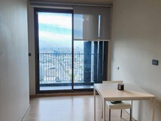 For rent 2 bedrooms condo in Thon Buri, Bangkok