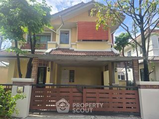 For rent 3 bedrooms house in Khan Na Yao, Bangkok